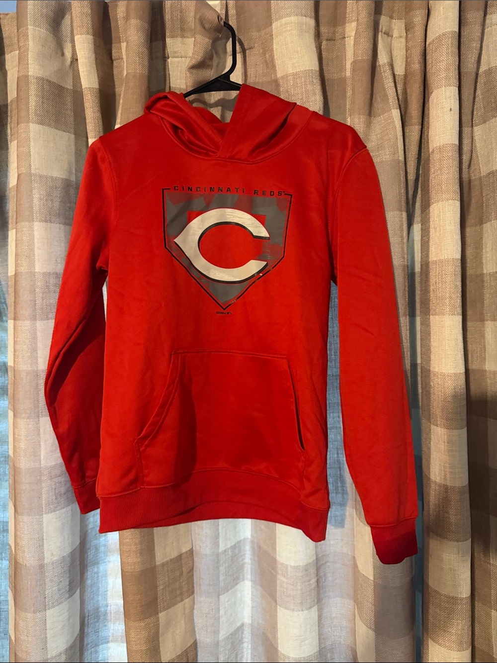 Cincinnati Reds Red Hooded Sweatshirt